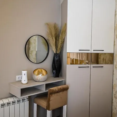 Bane 6 Apartment *